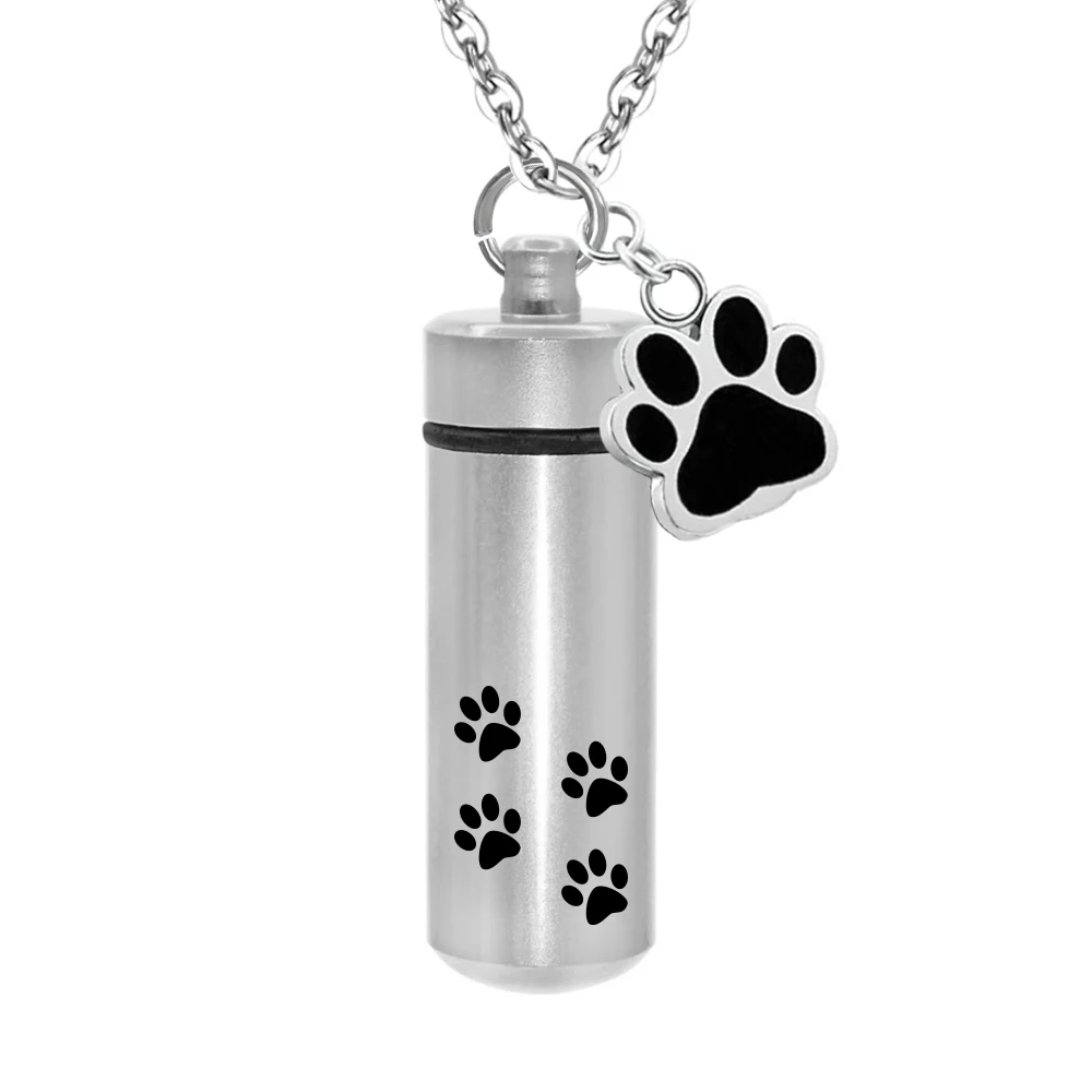 collier urne cylindre en argent