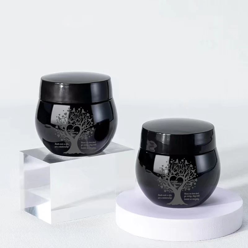 design arbre de vie noir blanc