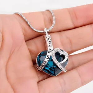 collier urne coeur