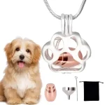 collier urne rose animaux