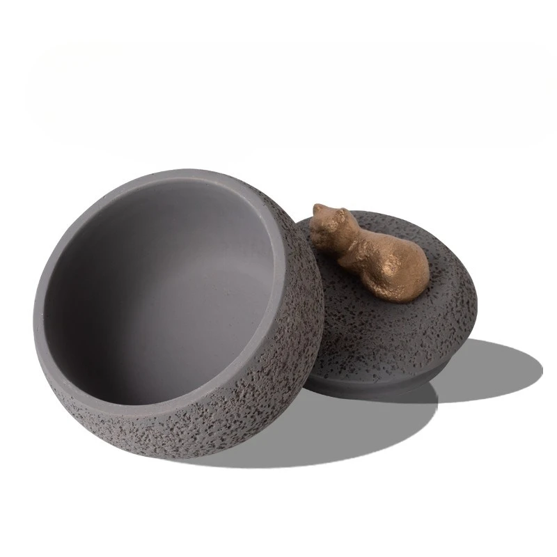 Urne chat chien or couché sur rose blanc noir gris – Image 2